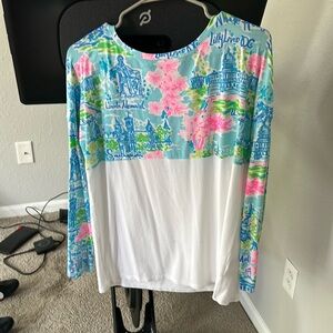 Lilly Pulitzer Finn top in Lilly loves Washington DC size S